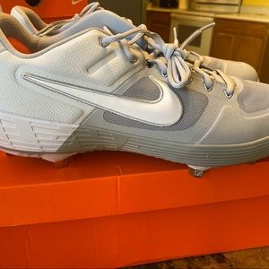 NIKE ALPHA HUARACHE ELT 2 LOW